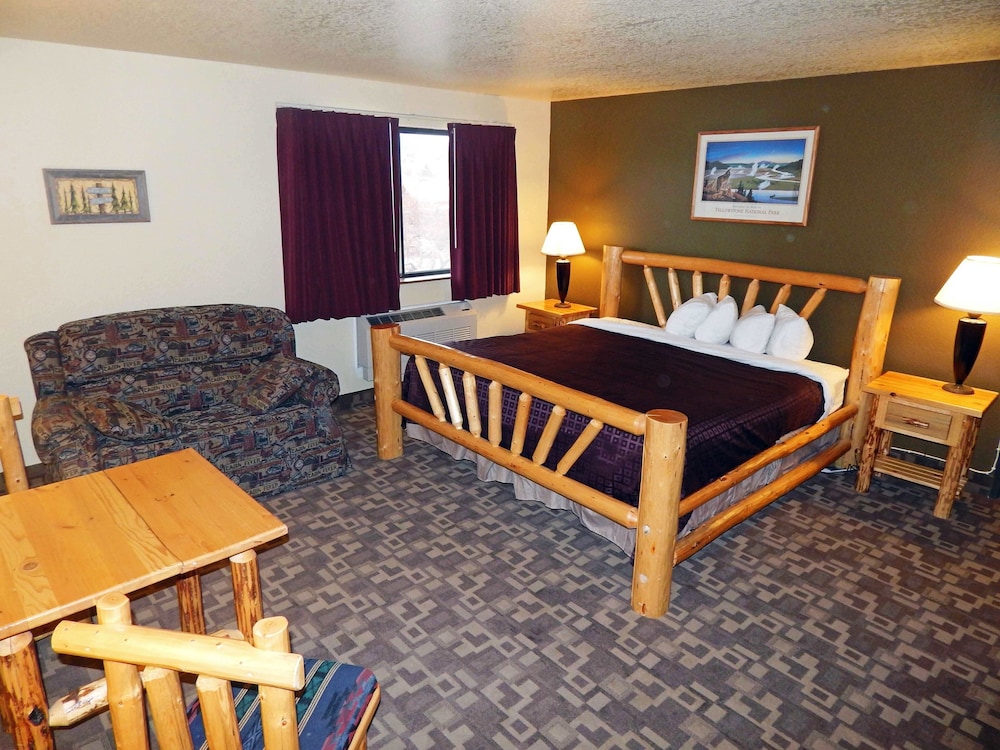 GuestHouse Inn, Suites & Conference Center Missoula 19/81