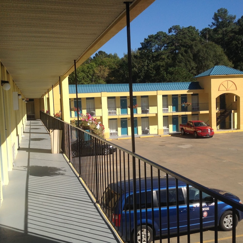 Americas Best Value Inn Kosciusko 5/30