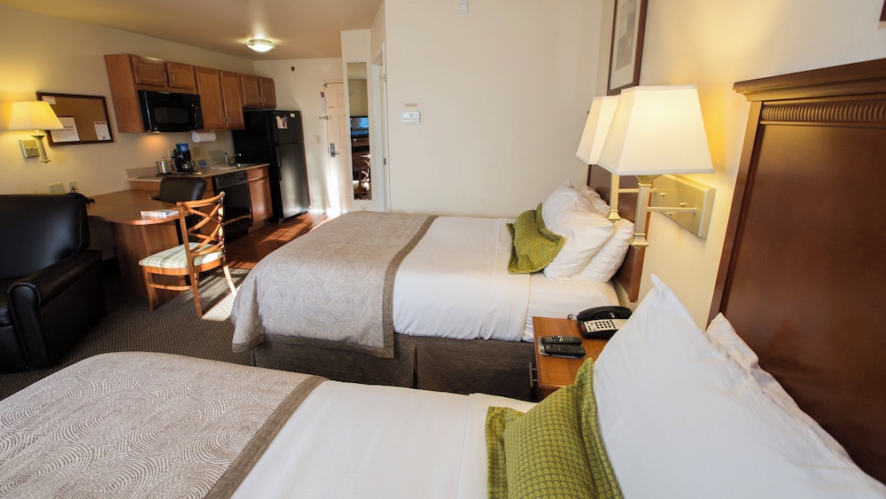 Candlewood Suites Springfield 19/57
