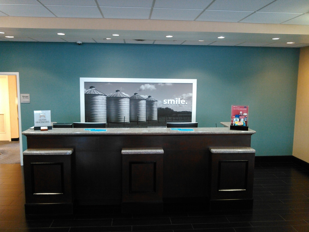 Hampton Inn Pine Grove 13/58