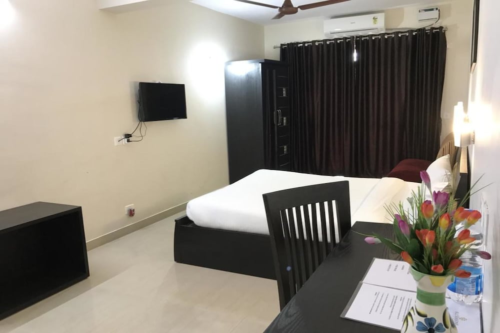 All Seasons Guest House 34/43