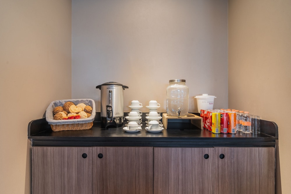 City Express Suites by Marriott Queretaro 40/73