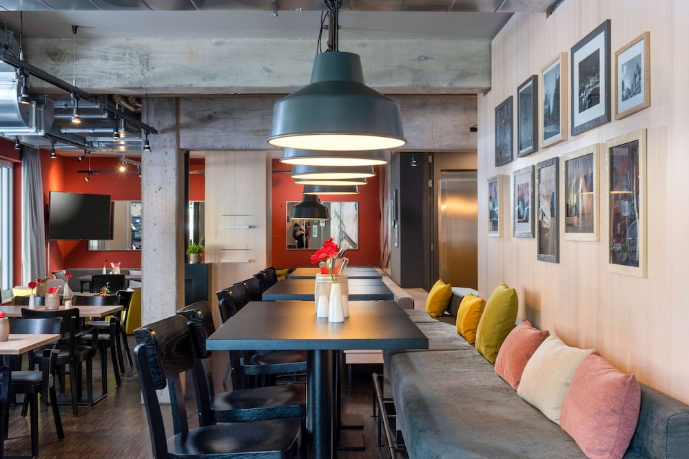 Vienna House Easy Bremen 39/56