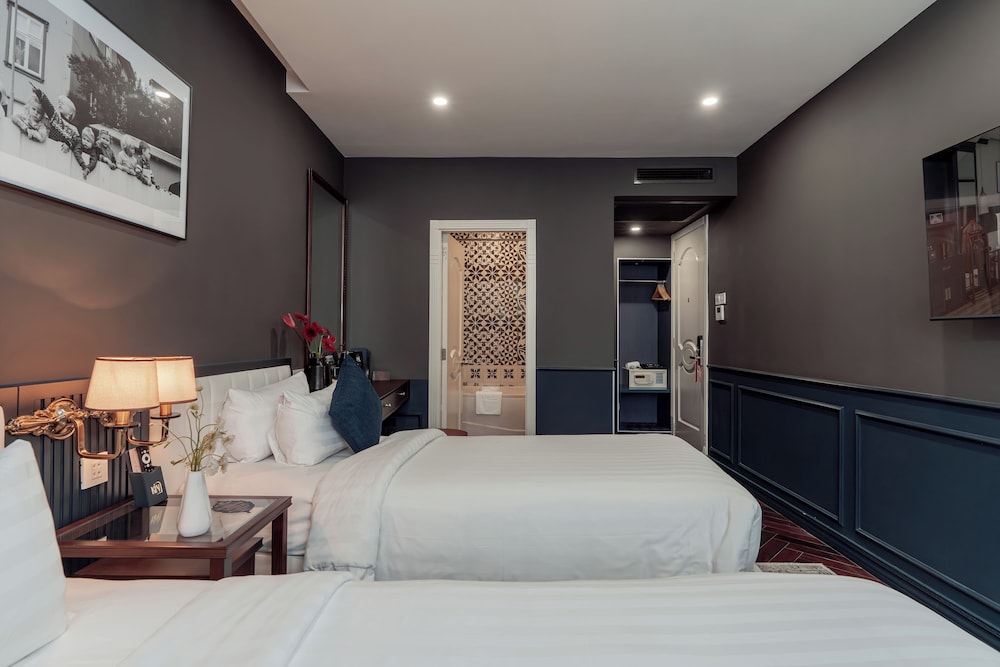 Kin Hotel Dong Du 38/64