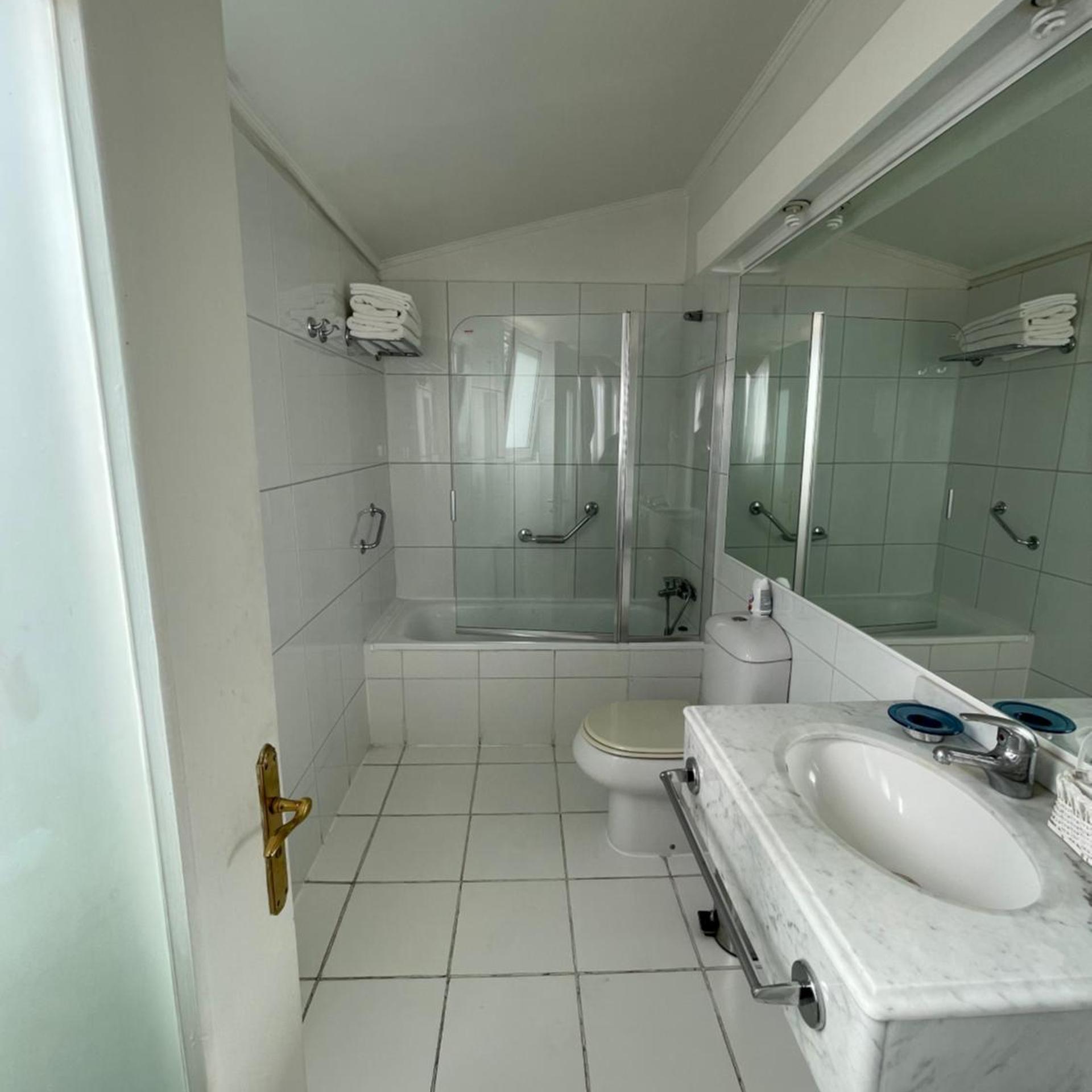 Somerscales Hotel Boutique 47/48