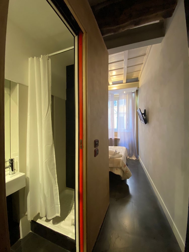 Nerva Accommodation 47/50