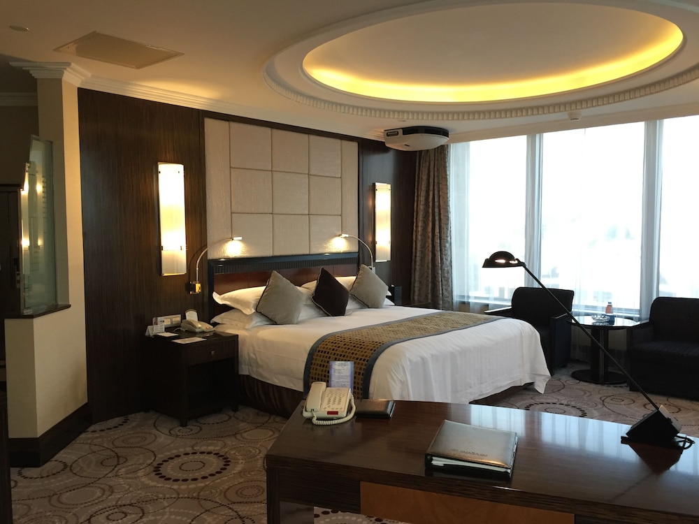 Grand Soluxe Zhongyou Hotel Shanghai 50/50
