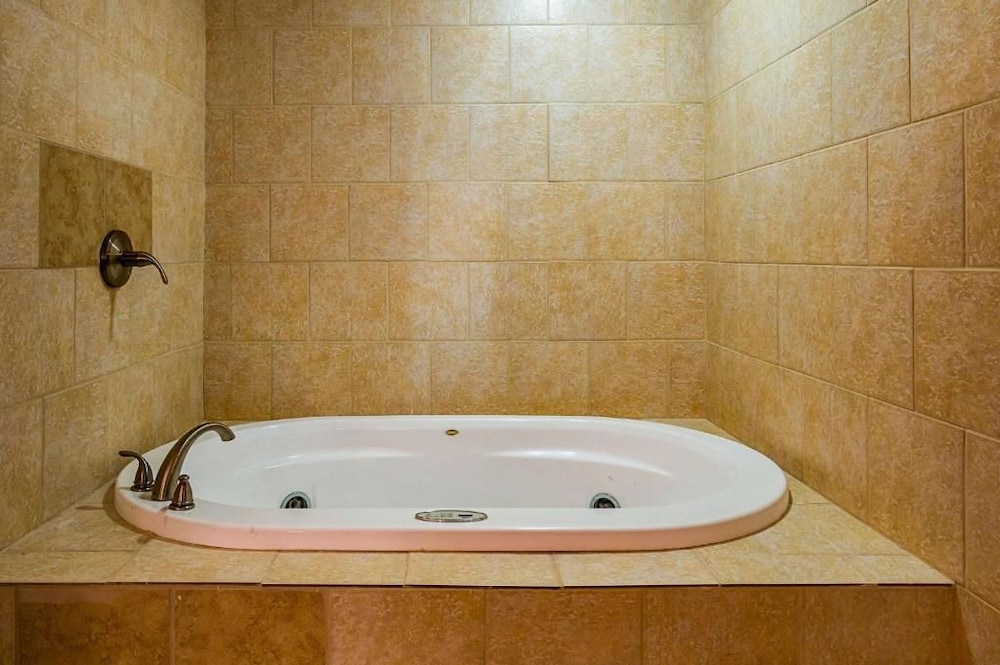 Motel6 Red Oak, TX - Dallas 37/37