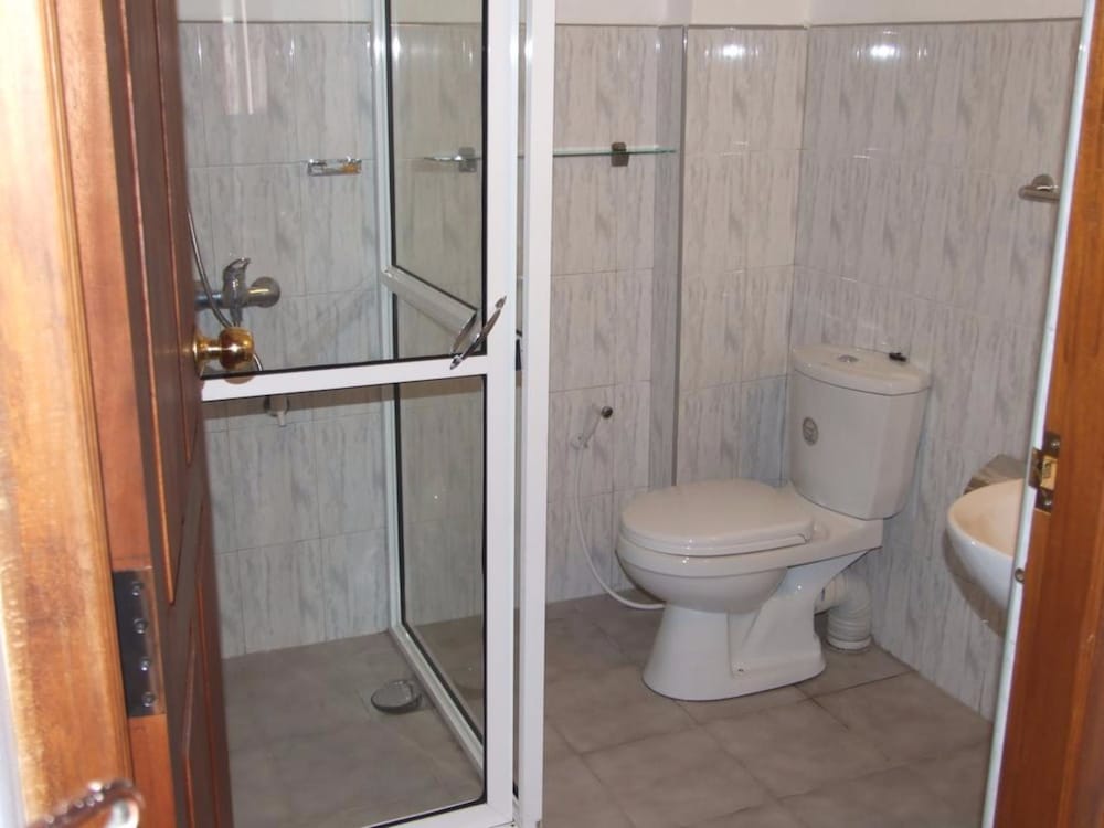 256 Townhouse Rest 6/29