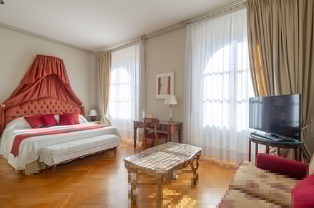 Albergo Pietrasanta 57/66