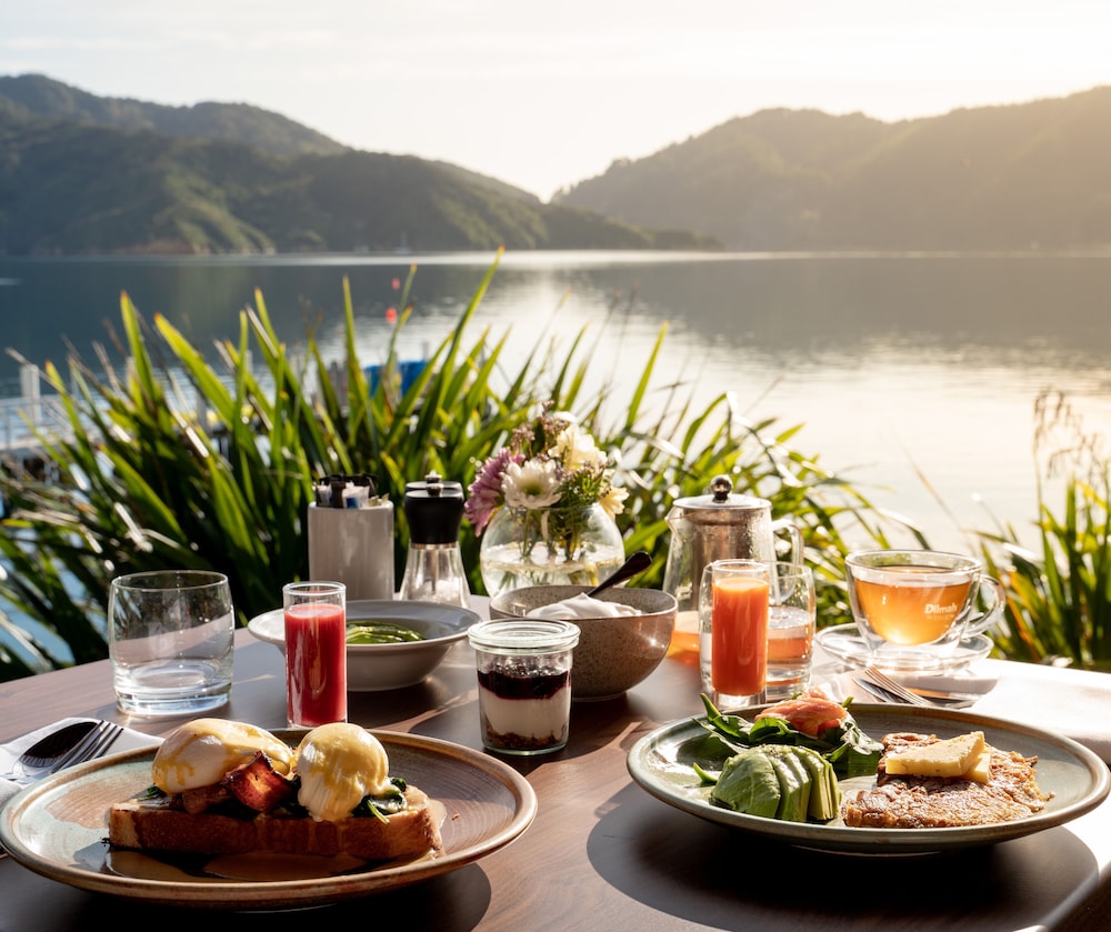 Bay of Many Coves Resort 34/57