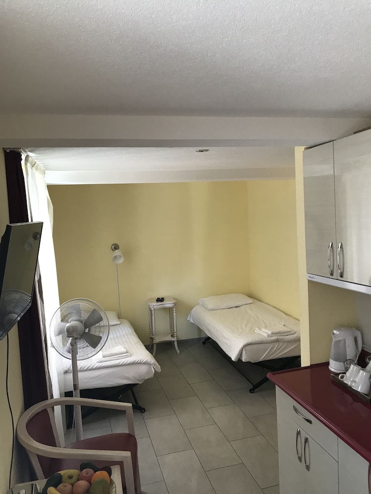 Gasthaus 210 40/40