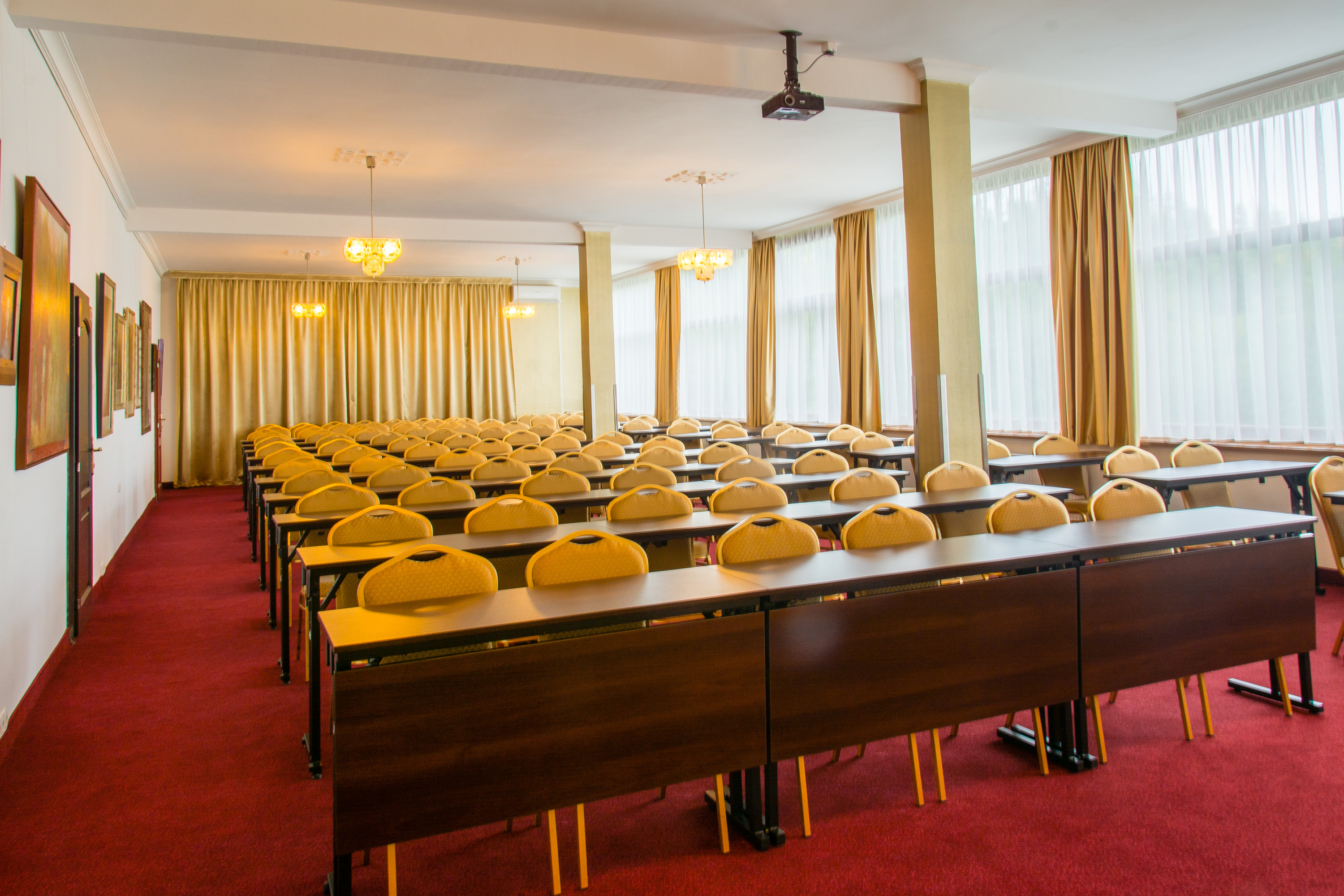Hotel Slovan 90/100