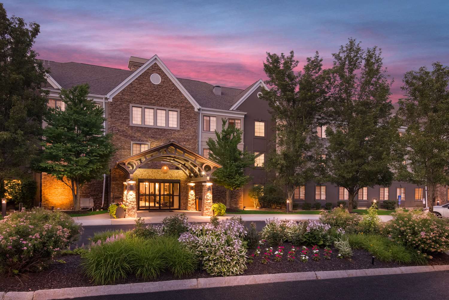Sonesta ES Suites Andover Boston 2/60