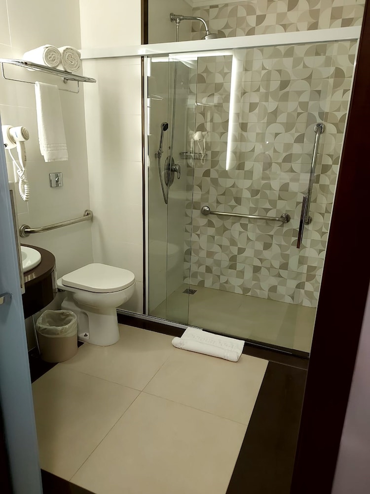 Comfort Suites Vitória 47/49