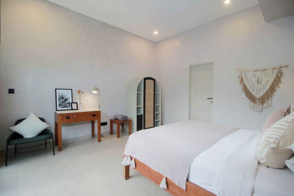 Echo Beach Villa and Apartment 28/65