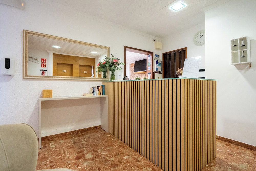 Hostal Menurka 4/50