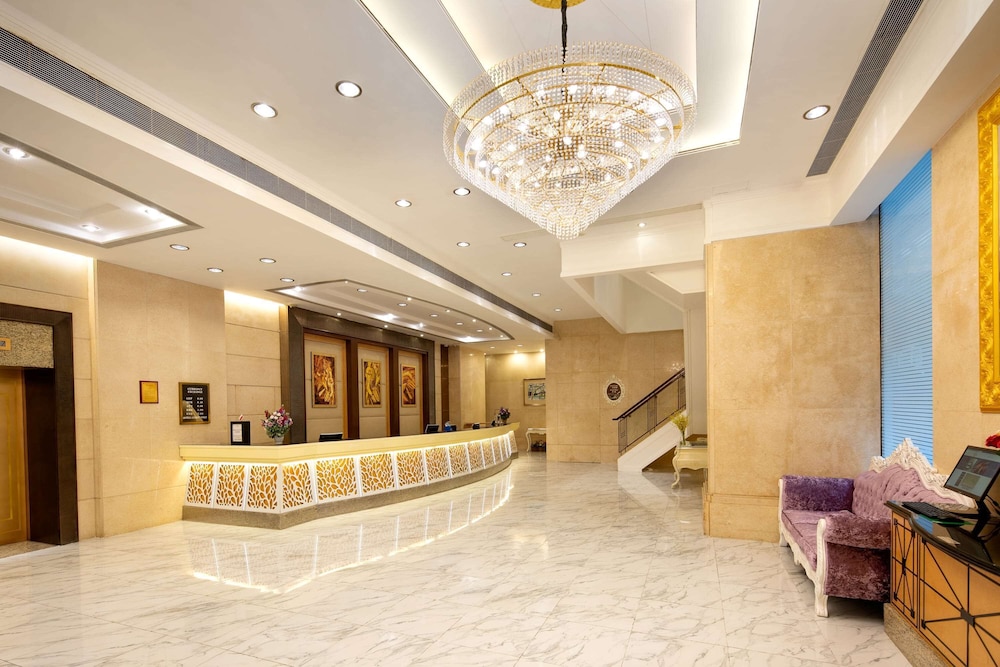 Ramada by Wyndham Hong Kong Grand View 6/36