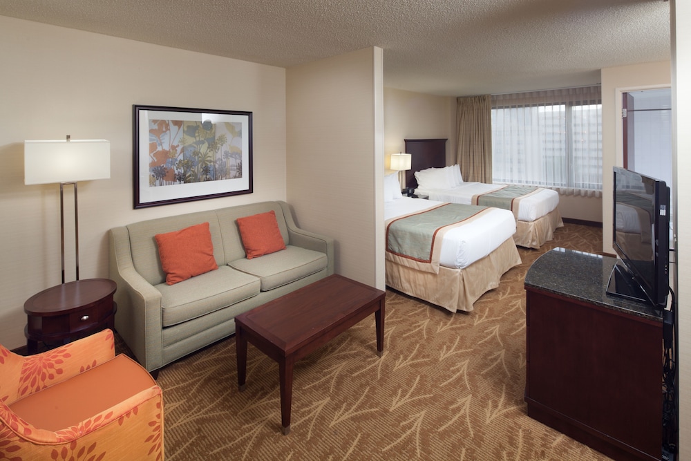 Kahler Inn and Suites - Mayo Clinic Area 35/60