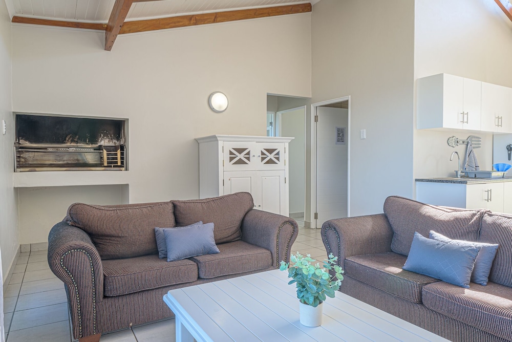 Fynbos Golf and Country Estate 18/50