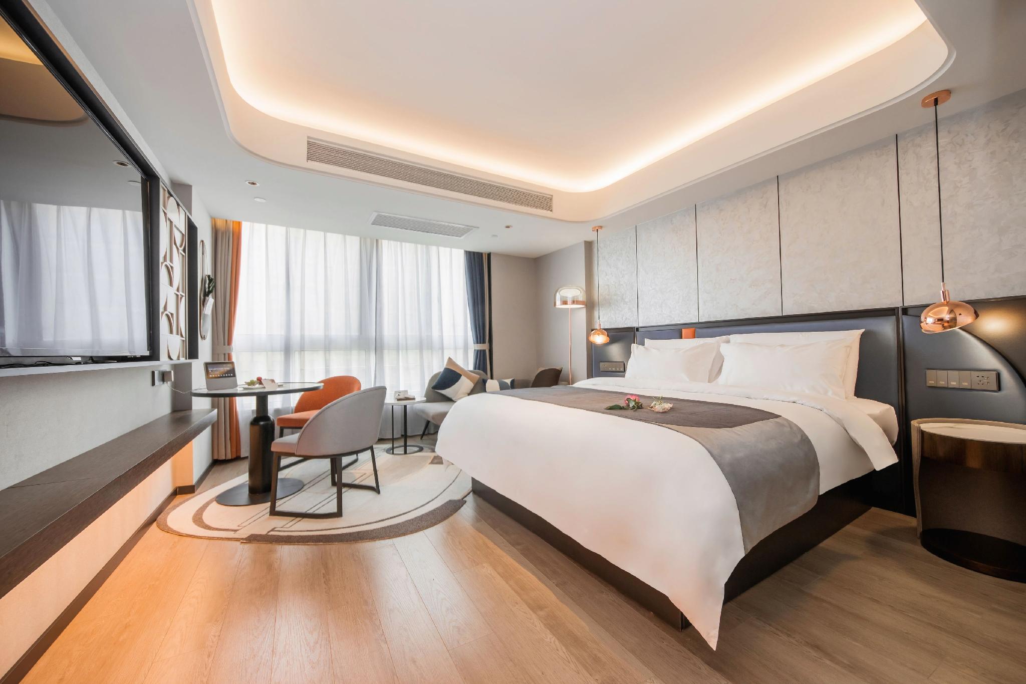 Heyi Suite