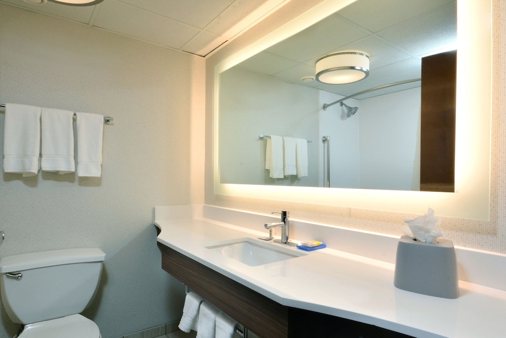Holiday Inn Express Durham 10/44