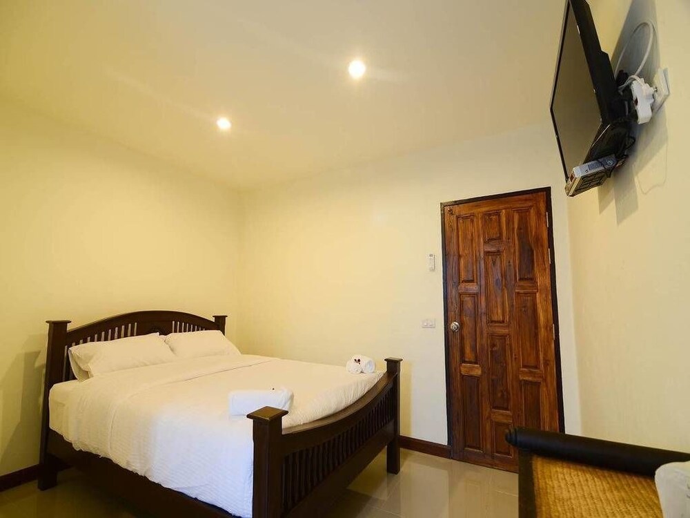 Ban U Thong Accommodations 17/28