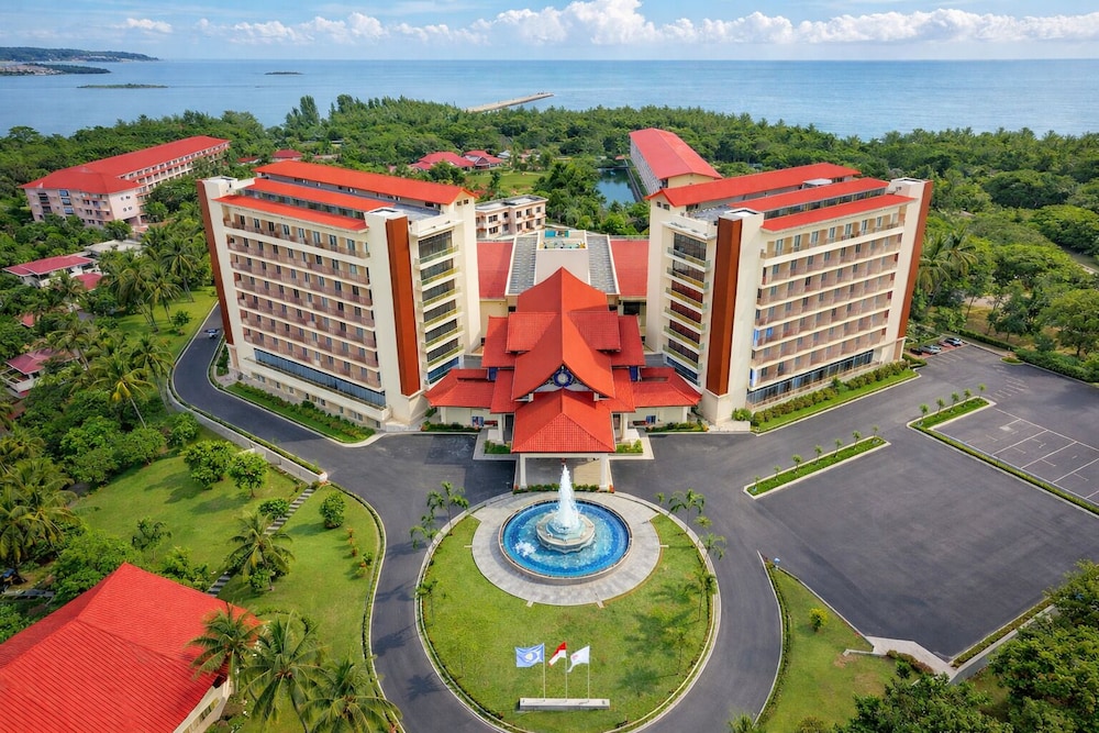 Nusantara Diving Centre Resort Spa 5/73