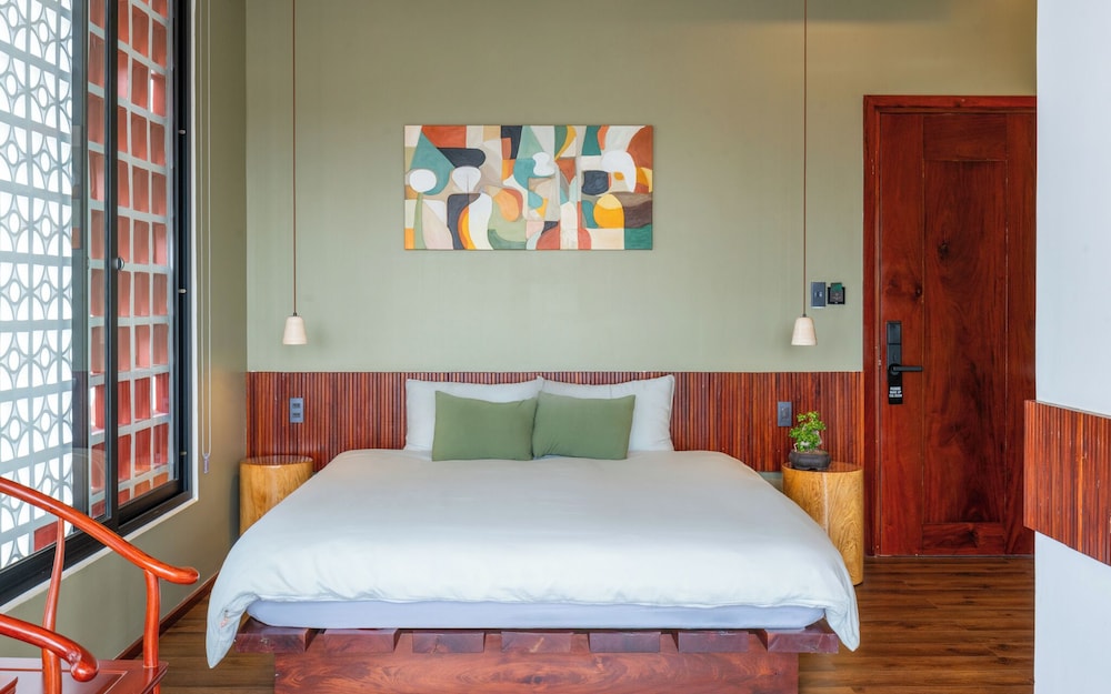 غرفة إليت بسرير كينج، Pi Hostel 3/6