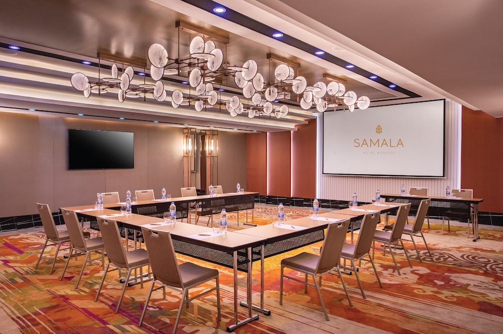 Samala Bangkok Sukhumvit 15 by Kingston Hotels 34/44