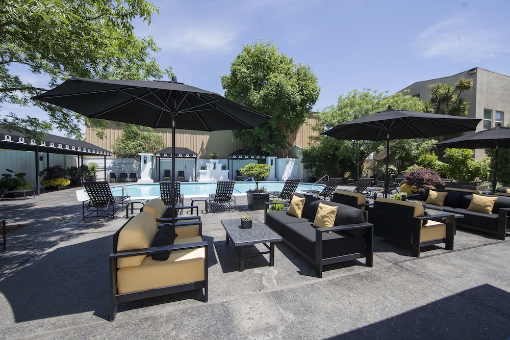 Mount View Hotel & Spa 52/57
