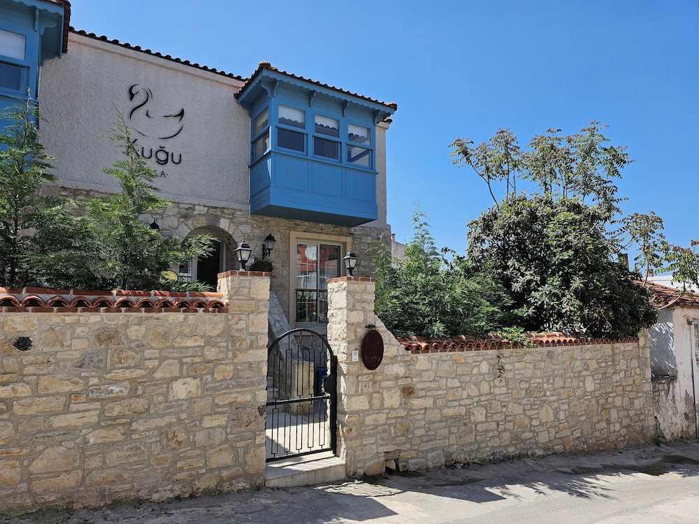 Kugu Urla Otel 41/50