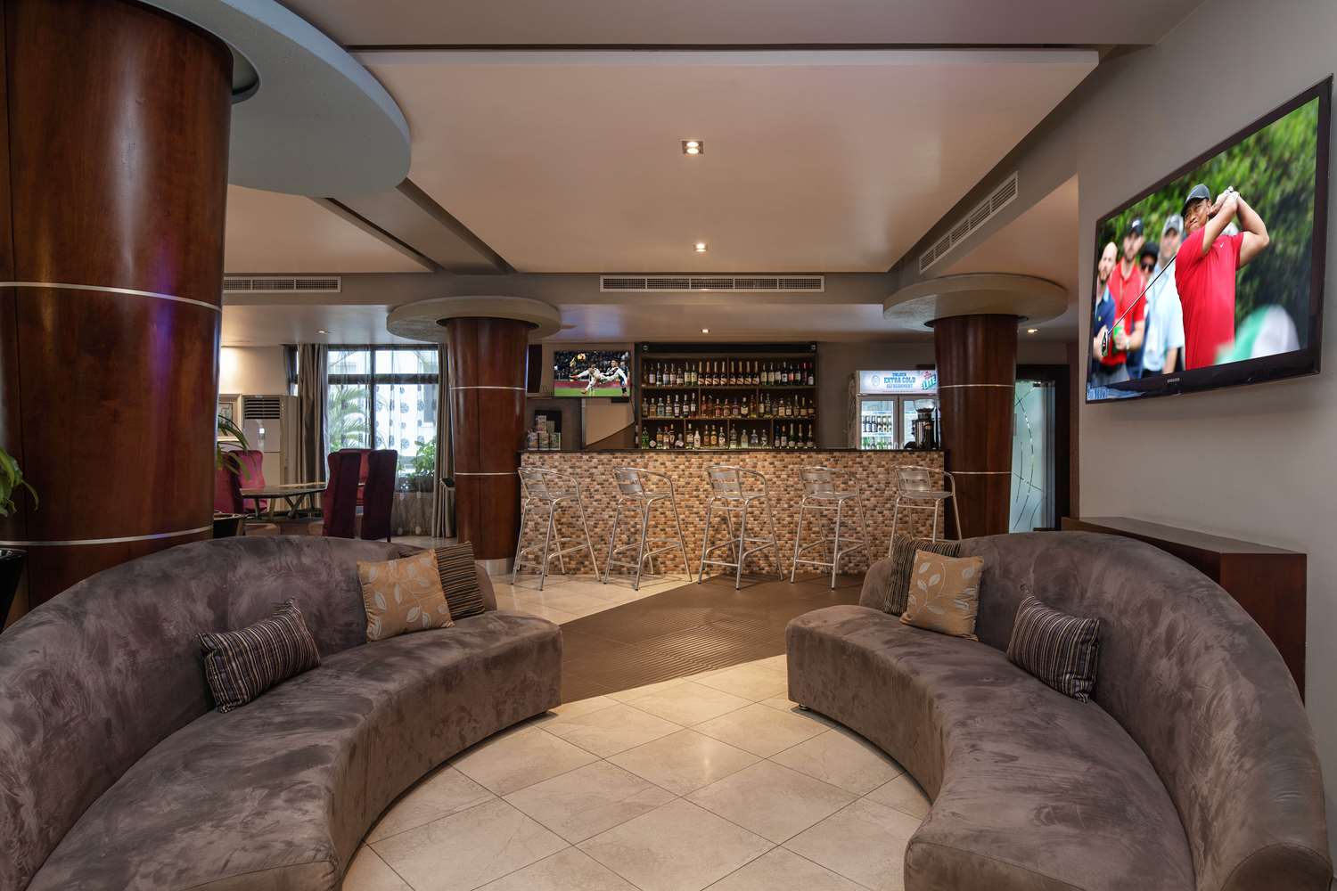Peninsula Hotel Dar es Salaam 34/60
