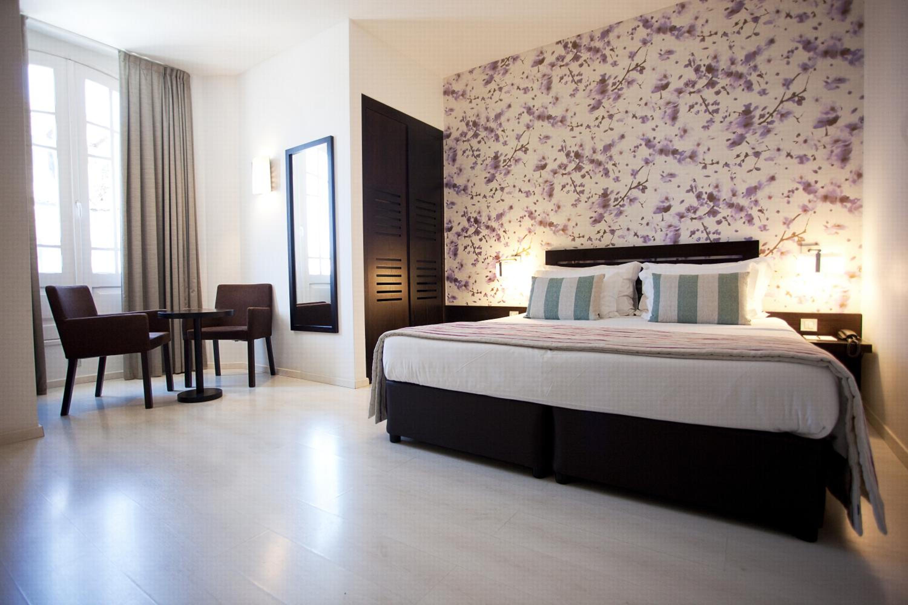 Superior, Double or Twin Bed, Street View