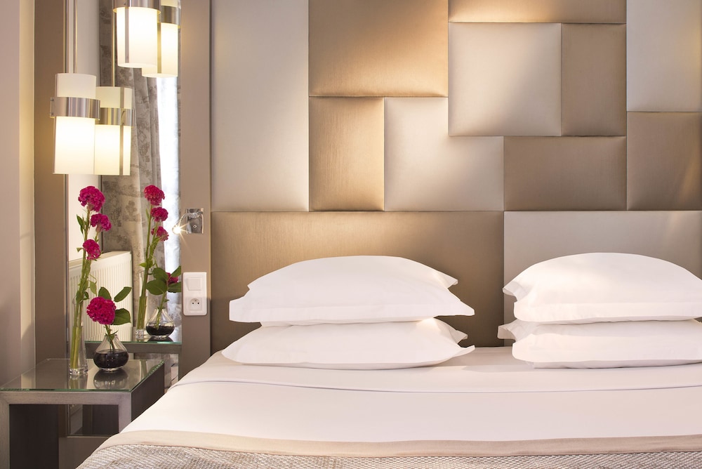Hotel A La Villa Des Artistes 40/72