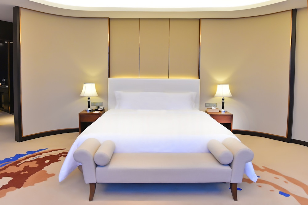 GRAND SKYLIGHT INTERNATIONAL HOTEL HUIZHOU 11/36