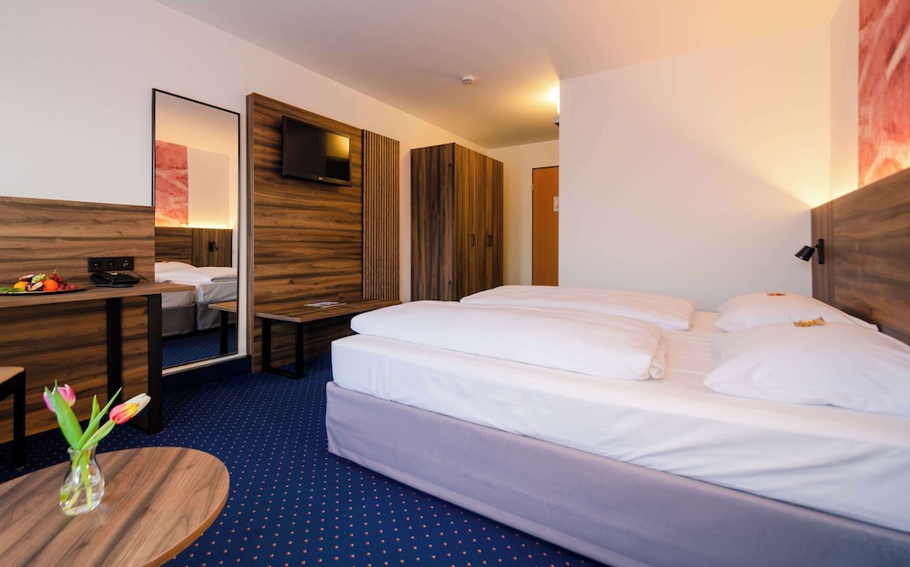 City Hotel Fortuna 12/41