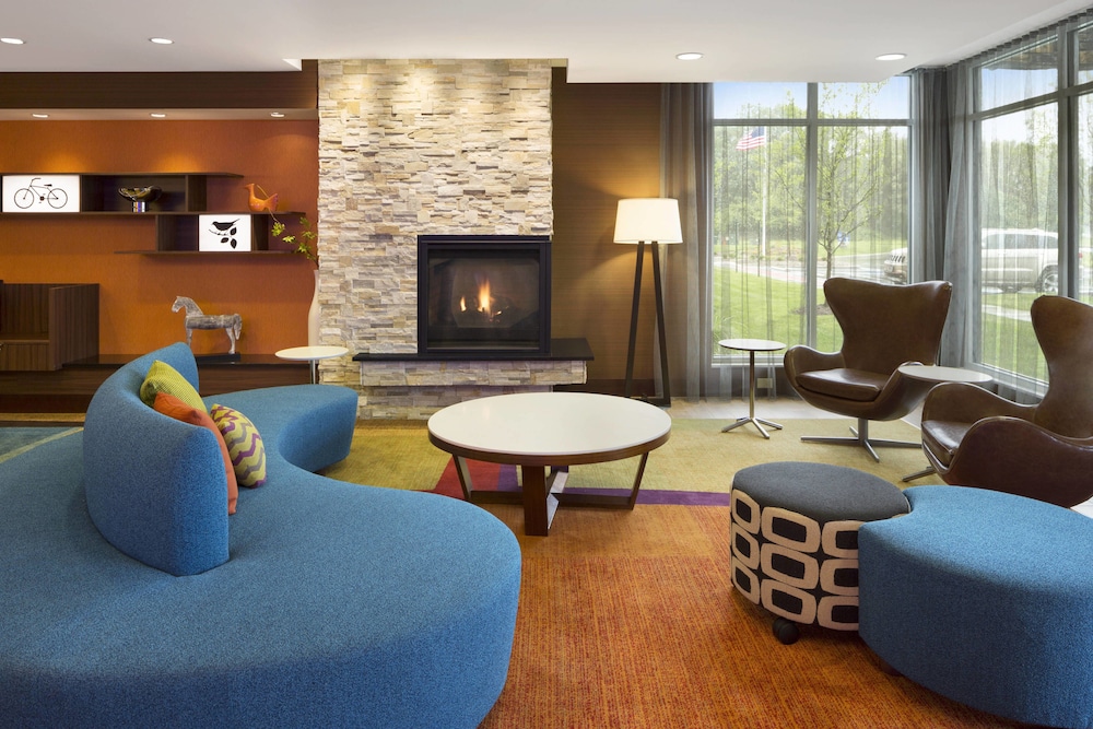 Fairfield Inn & Suites Akron Fairlawn 17/23
