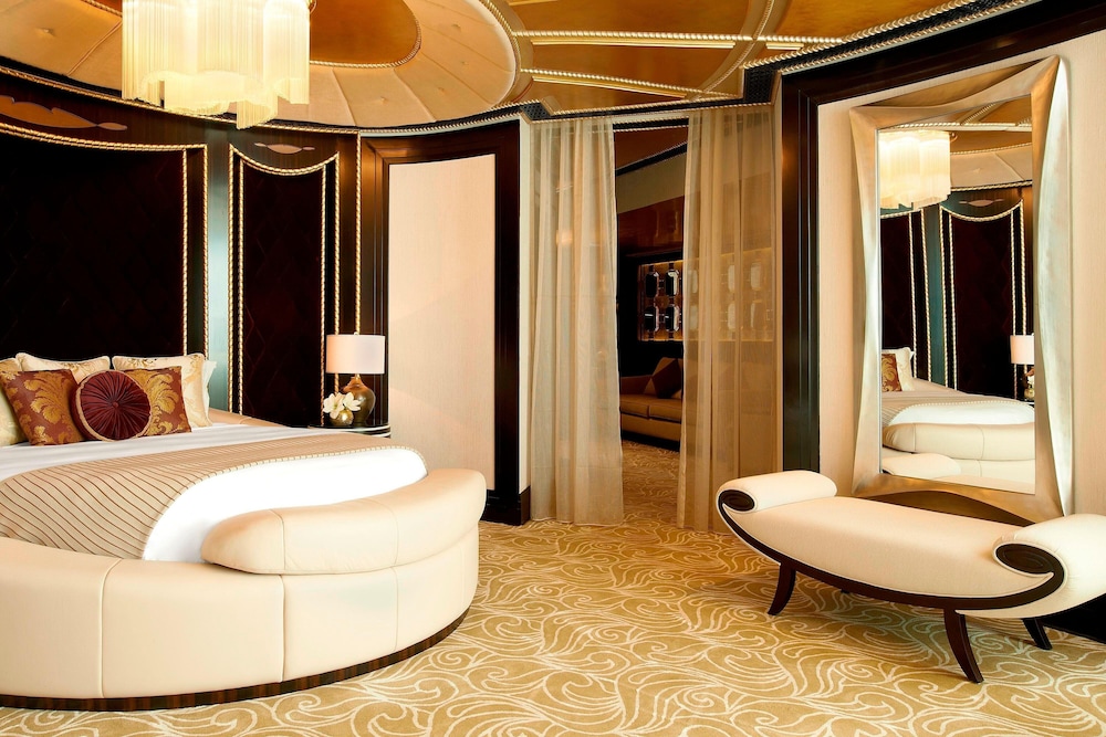 The St Regis Abu Dhabi 21/85