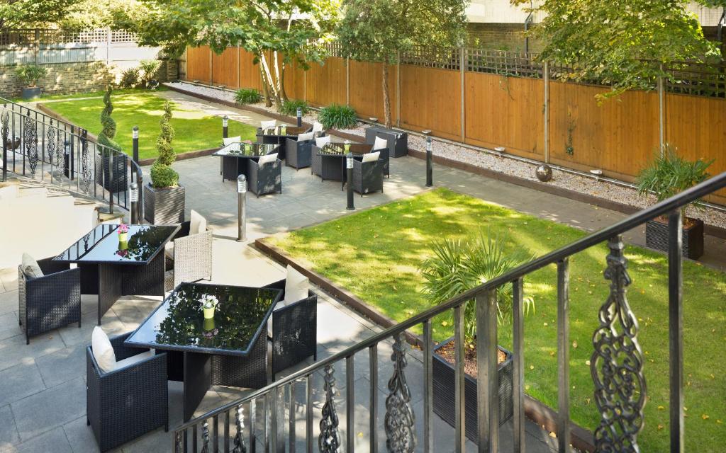 Park City Grand Plaza Kensington 70/74