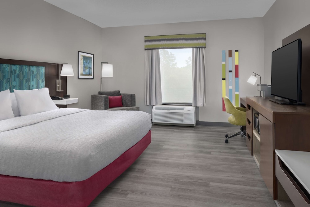 ROOM, KING BED, ACCESSIBLE