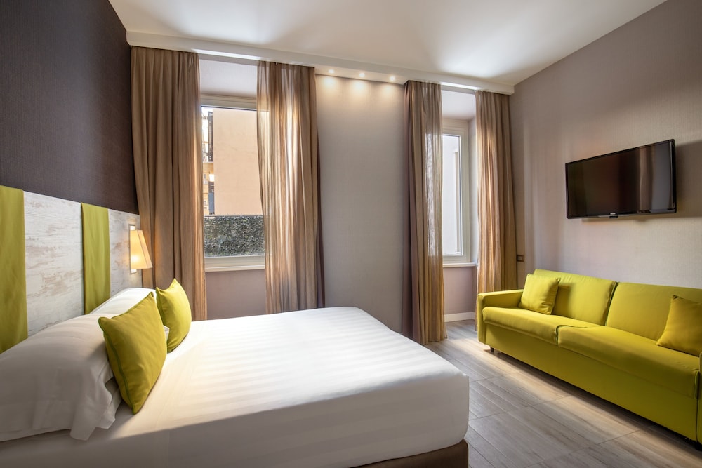 The Guardian Hotel 20/60