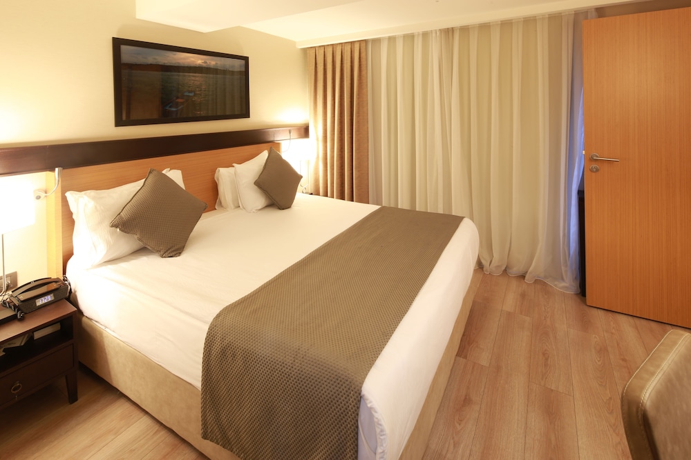 Port Bosphorus Hotel 7/51