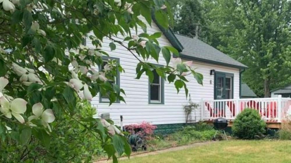 Victoria Resort and Bed & Breakfast 49/57