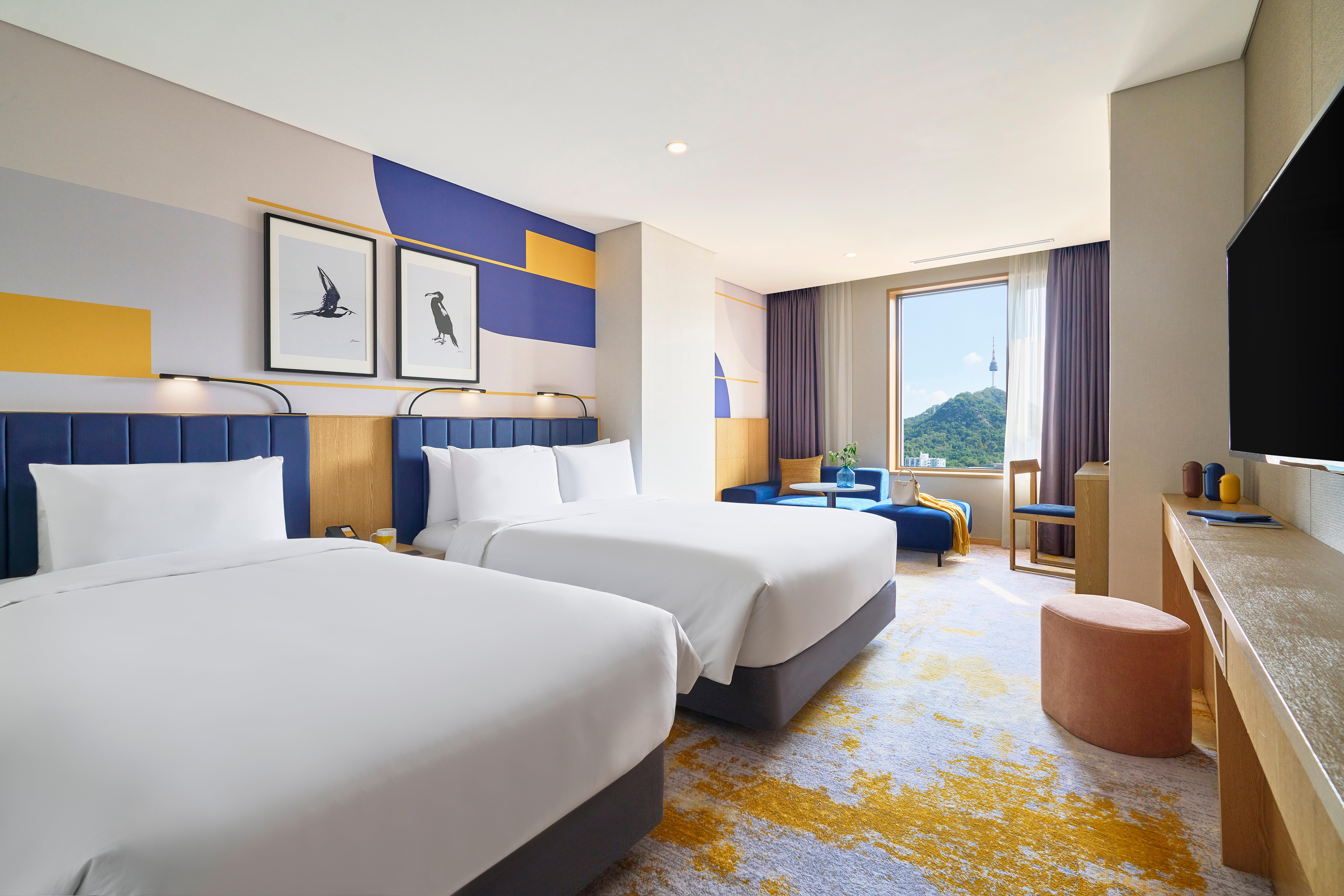 Suite, Mountain View