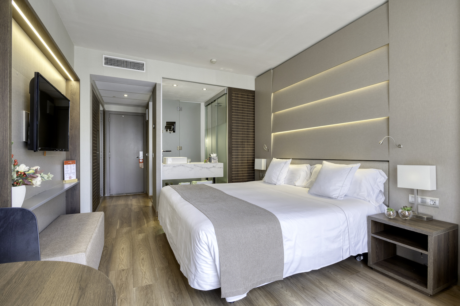 Lifestyle, Double Bed