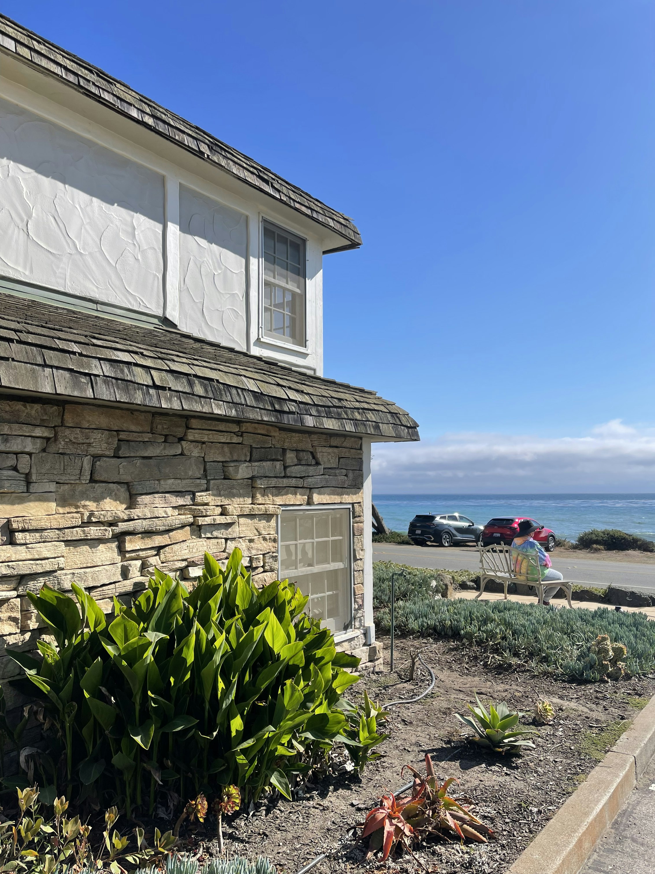 FogCatcher Inn 4/47