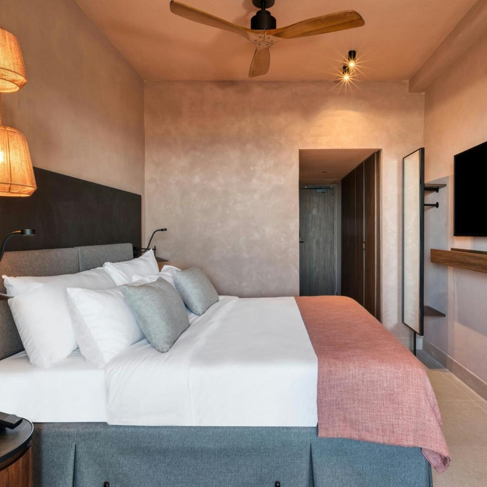 Inland, Family Suite