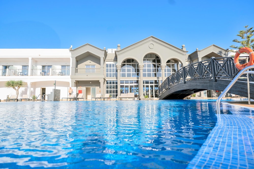 Hotel Coral Cotillo Beach 56/62