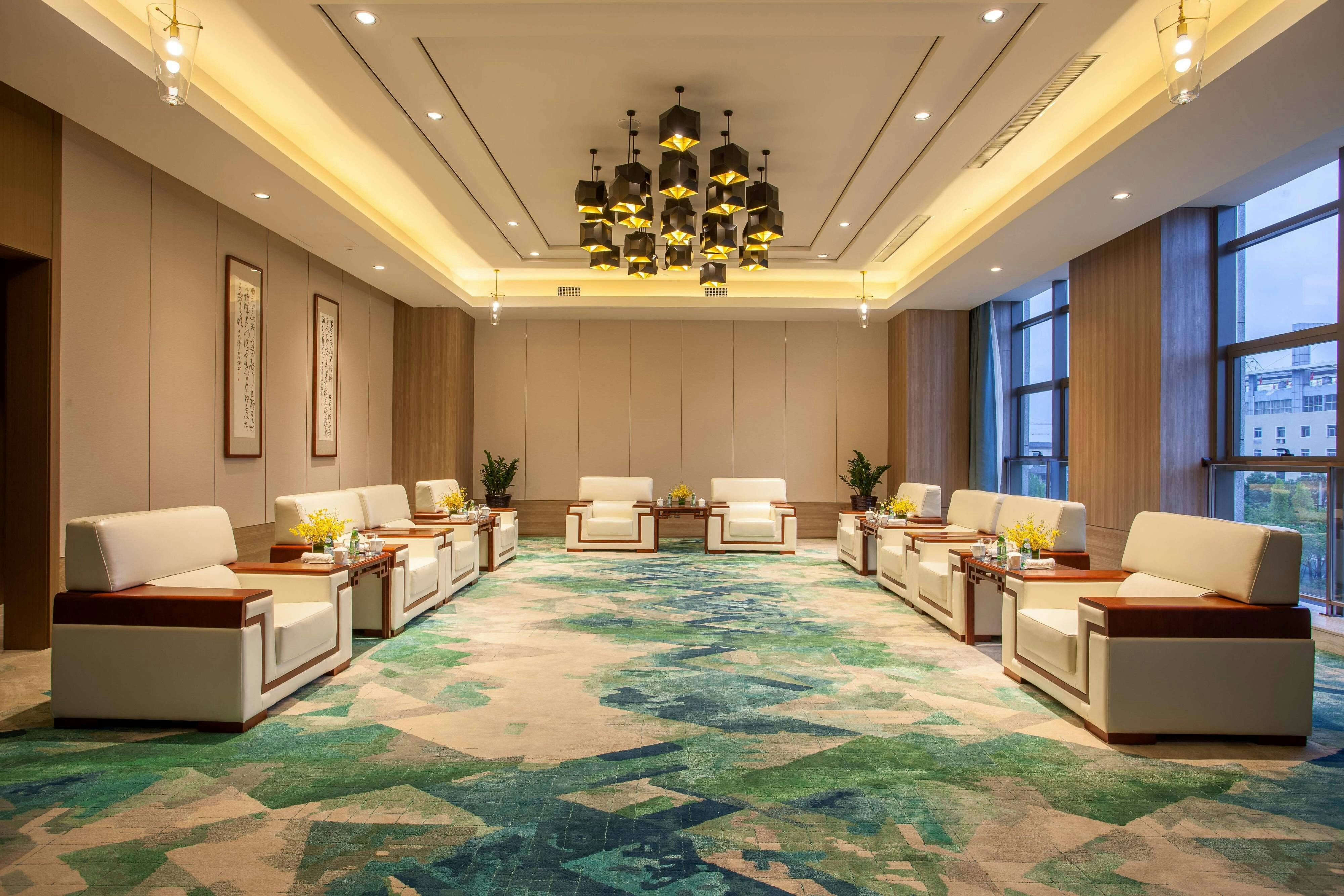 Four Points By Sheraton Hefei Baohe 11/25